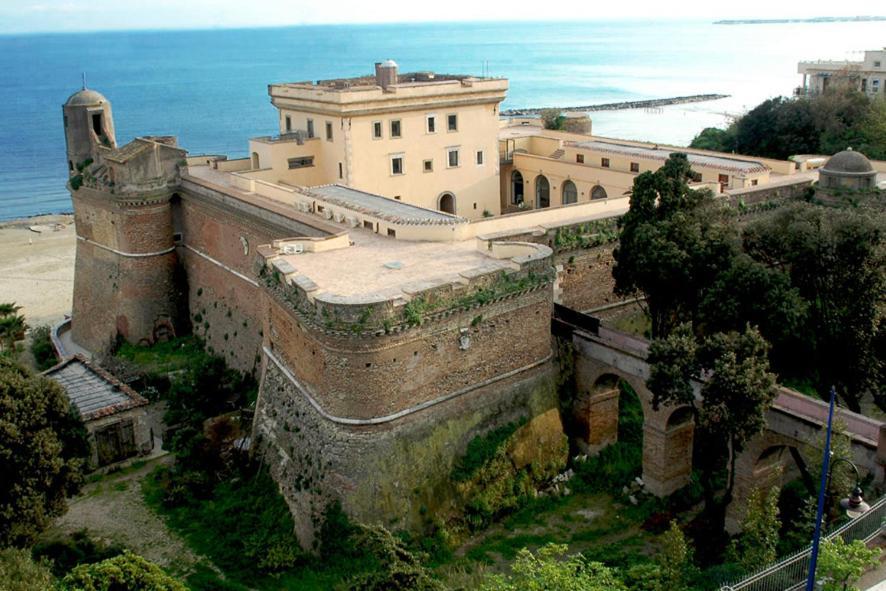 Guest House Tra Cielo E Mare Nettuno Exterior foto